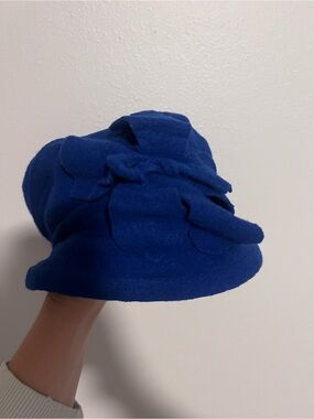 Parkhurst Royal Blue Wool hat with flower design